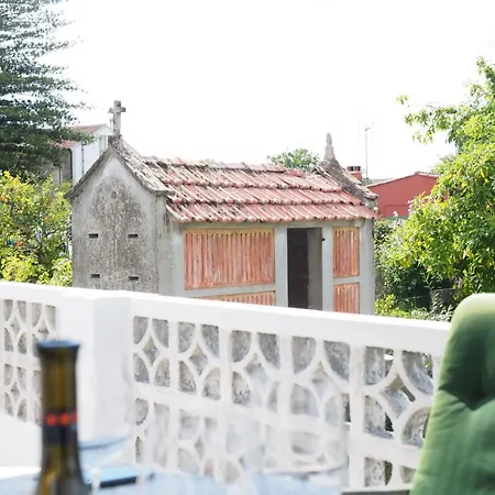 Casa A Volandeira De Arousa 아파트 *
